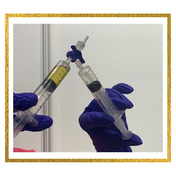 2 syringes